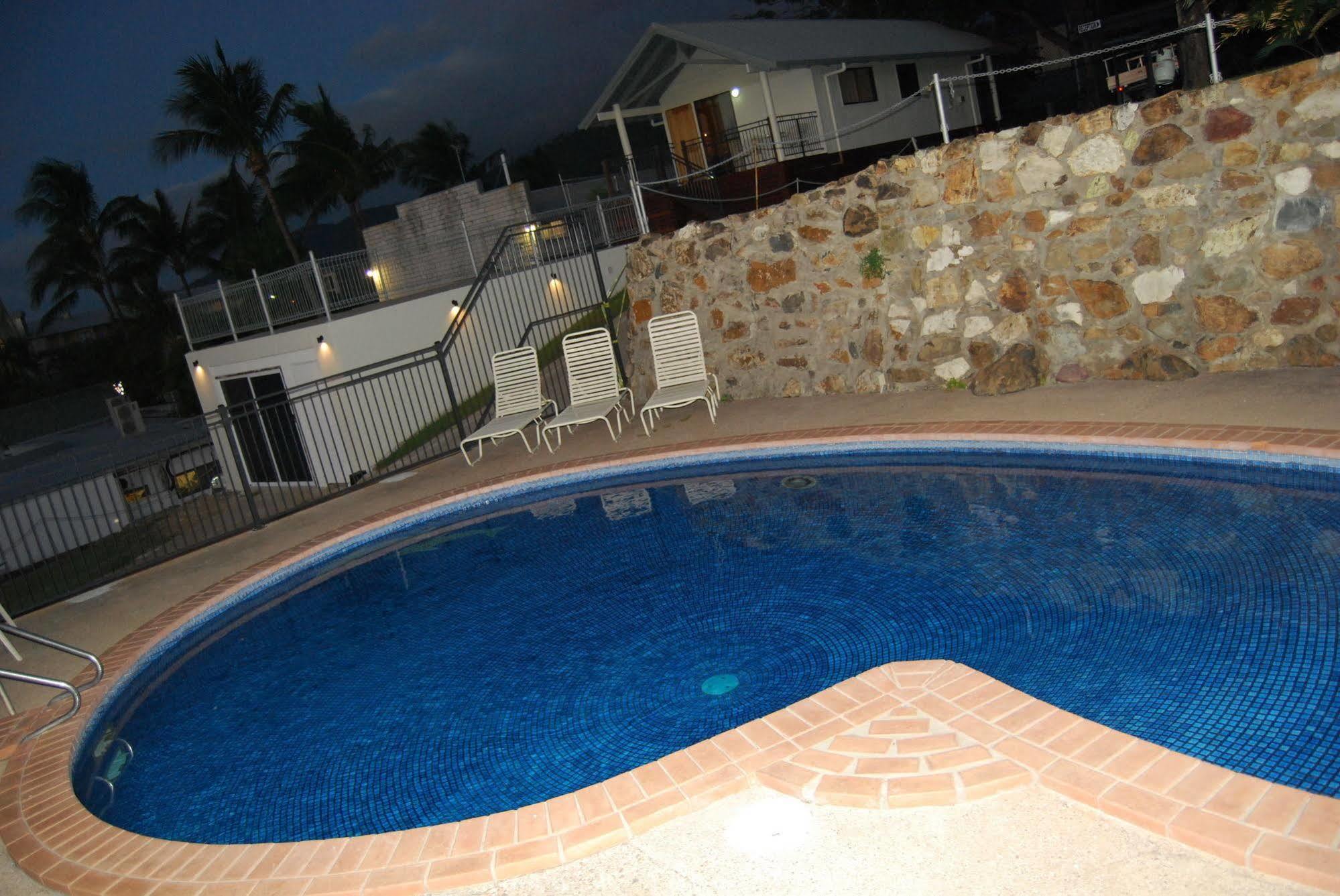 Aparthotel Airlie Beach Apartments 3*