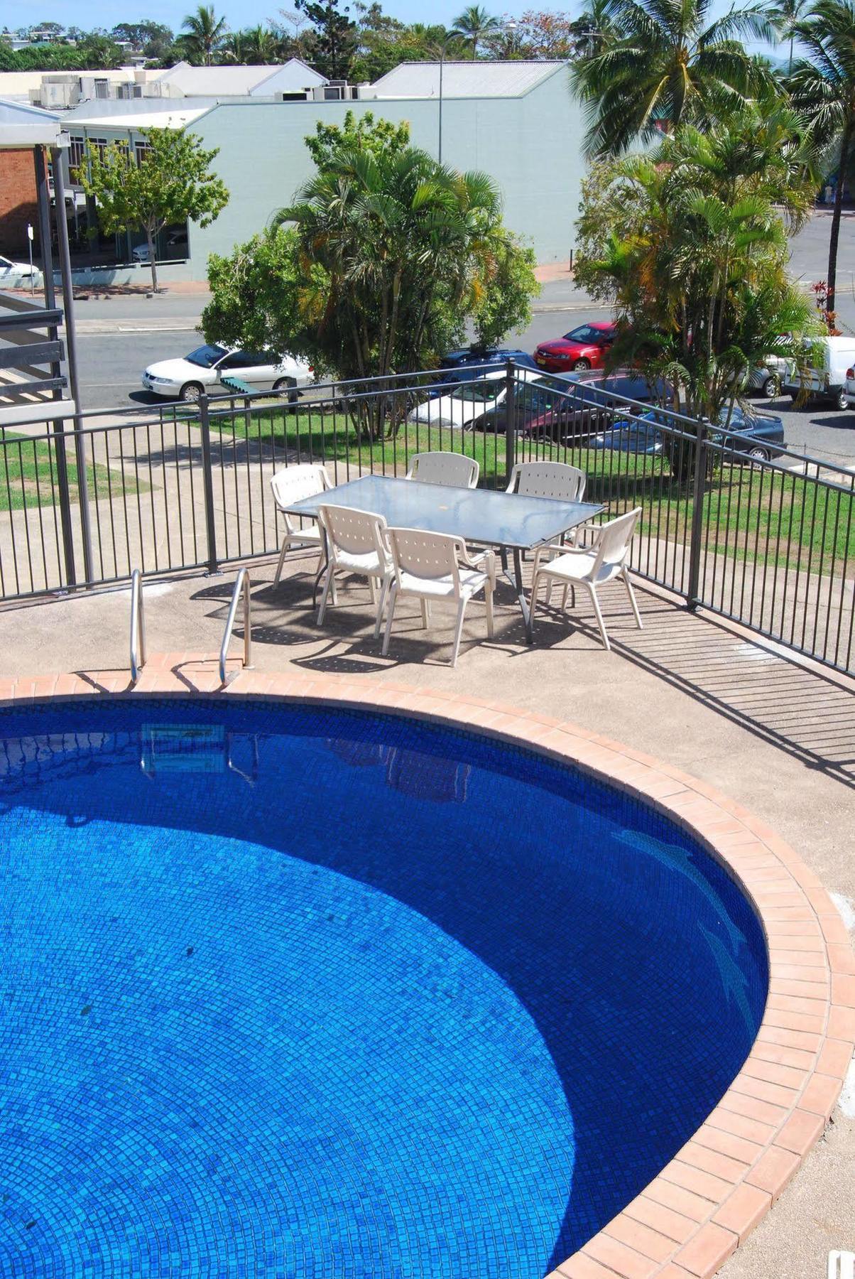Airlie Beach Apartments Aparthotel Airlie Beach